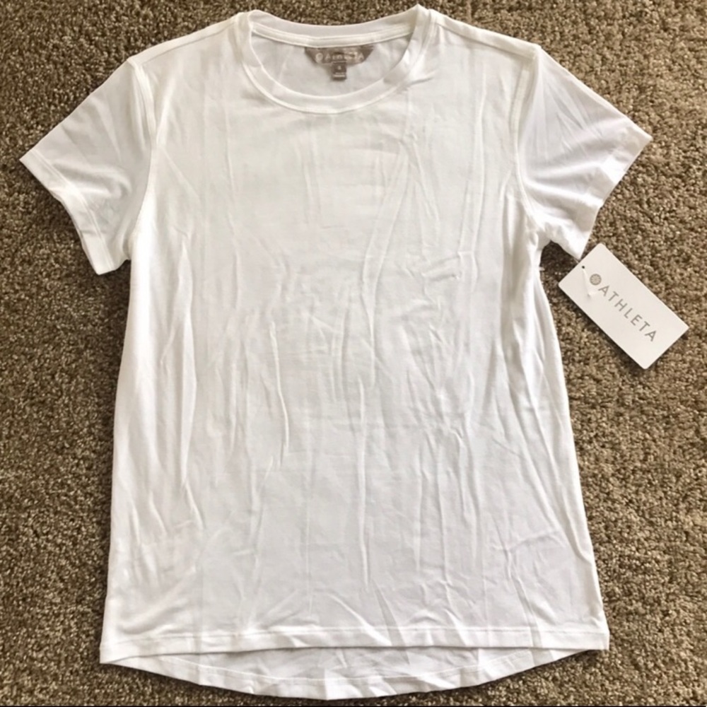 NEW WITH TAGS Athleta Cloudlight Fusion Tee